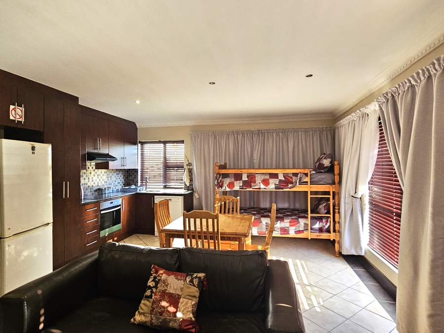 3 Bedroom Property for Sale in Jeffreys Bay Central Eastern Cape